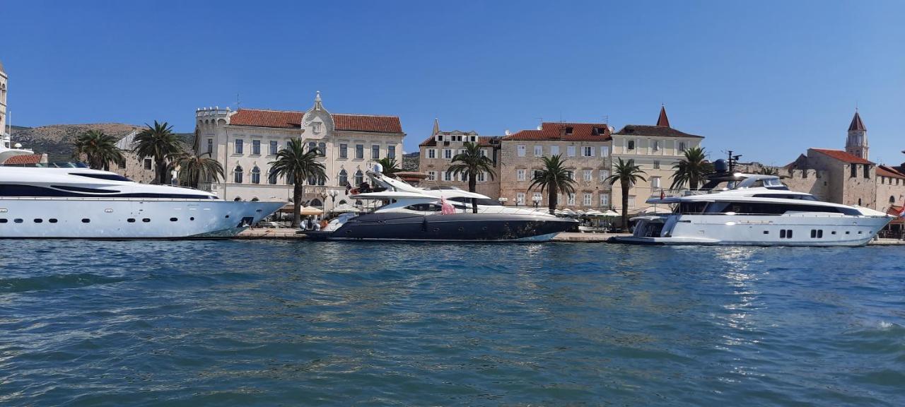 Ema * Trogir